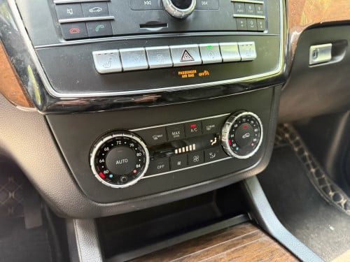 Mercedes Benz GLS 450 2017 ( V6 3000 ) ឡានកម្ររ មេឡាន