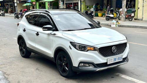 MG ZS ឆ្នាំ 2019 ( 14900$ )