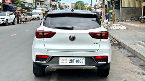 MG ZS ឆ្នាំ 2019 ( 14900$ )