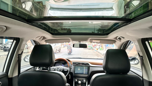 MG ZS ឆ្នាំ 2019 ( 14900$ )
