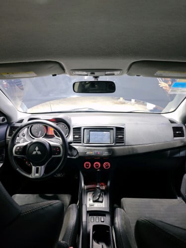 Mitsubishi lancer EVO X MR 2008 Full option