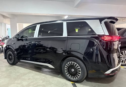 Model DENZA D9 2025 EV Range 620km