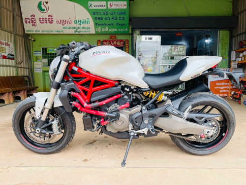 Monster 821 ម៉ូតូជប៉ុន ក្រដាស់ពន្ធ ថ្មីផែនកេះតម្លៃធូរ3xxx$