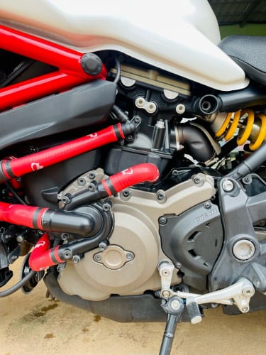 Monster 821 ម៉ូតូជប៉ុន ក្រដាស់ពន្ធ ថ្មីផែនកេះតម្លៃធូរ3xxx$