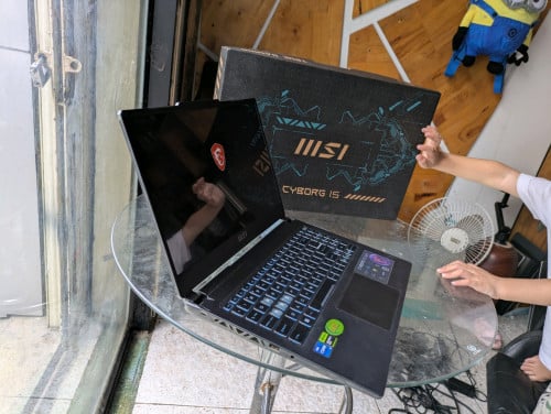 MSi Cyborg 15/i7-12th/ram16/m.2 1TB/15.6inch/144Hz/RTX4060 8G gaming