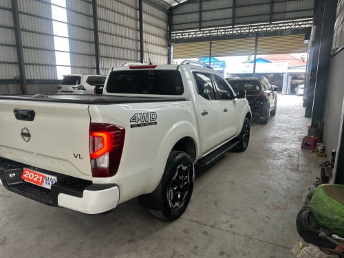 Nissan Navara VL Full Option 2021