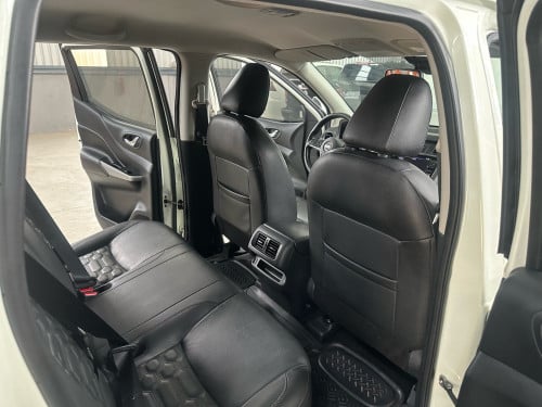 Nissan Navara VL Full Option 2021