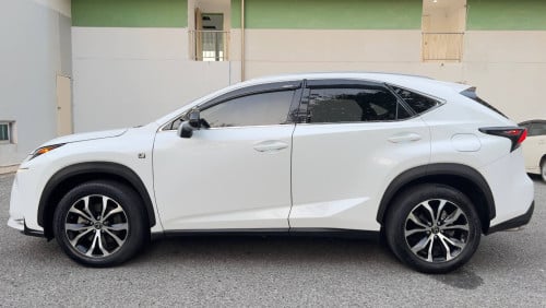 NX 200T F Sport 2016 6ប៊ូតុង ប៉ុង 2