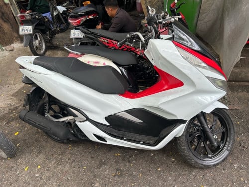 PCX 150cc ស្មាតឃី year 2020 មានពន្ធ