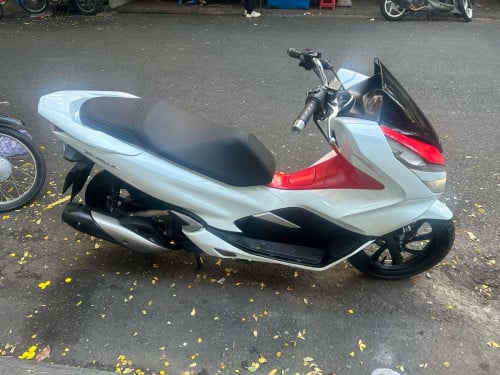 PCX 150cc ស្មាតឃី year 2020 មានពន្ធ