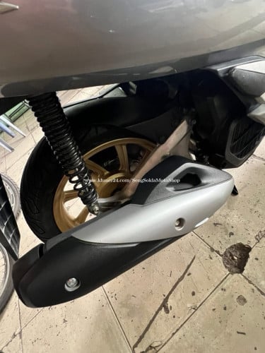 PCX020NCX កំលាំង150cc ម៉ូតូនៅស្អាត ម៉ាសុីនមុឺង💪 ថ្នាំស្រិនទាំងកាង មានលក់នៅហាង( សេង សុខឡា 9999)