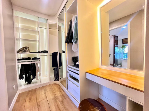 Penthouse 5  Bedroom For Rent At Chroy Chong var 15 minutes From Lycée Français René Descartes