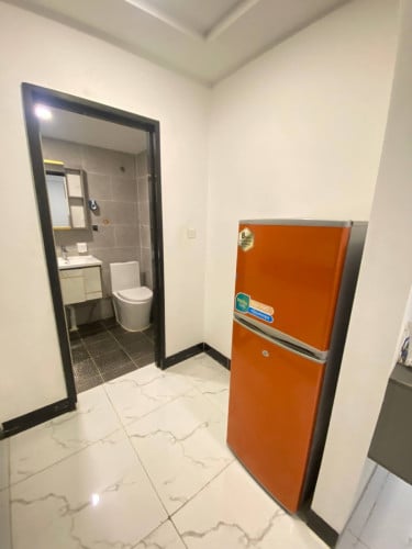 Pool Gym Studio Condo near Olympia Mall