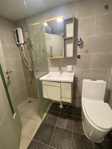 Pool Gym Studio Condo near Olympia Mall