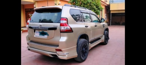 PRADO ឆ្នាំ2010សំរាប់លក់