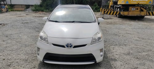 Prius 013 option 4 Delux Solar តម្លៃចរចាបាន