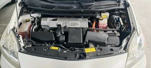 Prius 013 option 4 Delux Solar តម្លៃចរចាបាន