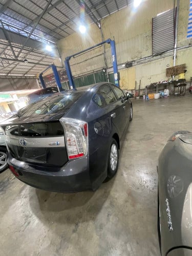 Prius 014 Option 3 Plug In ឡានមូលអត់បុកអត់ច្រែស