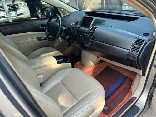 Prius 05 full options