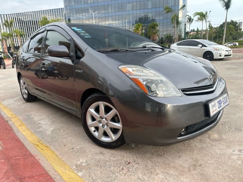 Prius 08 full option Turing