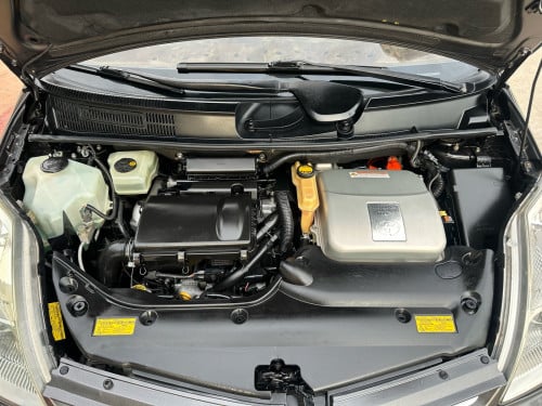 Prius 08 full option Turing
