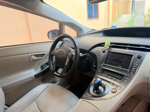 Prius 2010 Full Option៥​ advance ទឹកថ្នាំសុីនមួយជុំ