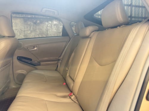 Prius 2010 Full Option៥​ advance ទឹកថ្នាំសុីនមួយជុំ