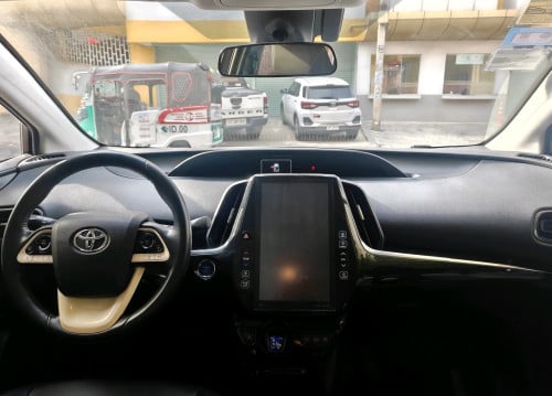 Prius Prime 2017 2CC-4444