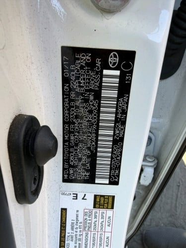 PRIUS prime Full premium 2017 បើកទូរ 08-06-2026