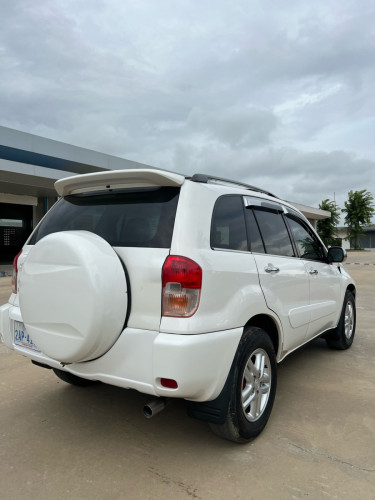 RAV4 01 p1