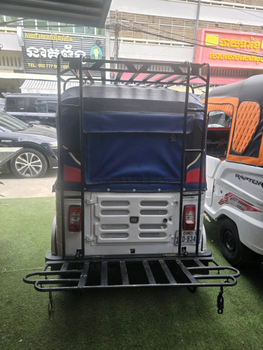 Re bajaj 2020លក់