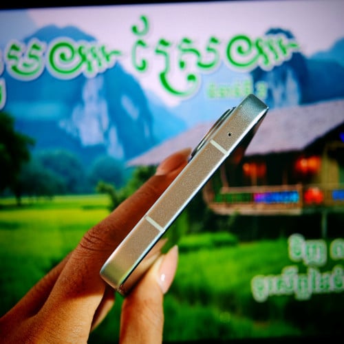 Redmi Turbo 4 Pro(វ៉ៃដូរបាន)មានធានាច្បាស់លាស់ត្រឹមត្រូវ