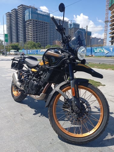 Royal Enfield himalayan 2025