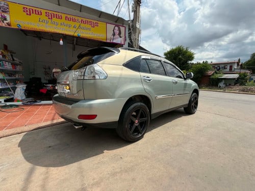 Rx330 05 p2 ពាក់កណ្ដាលហ្វូល ពណ៍ផ្សែងបារី លំដាប់មេឡាន