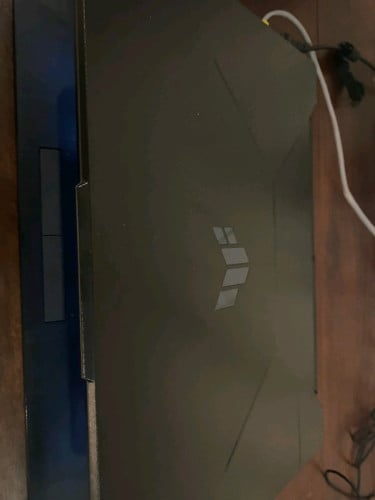 Ryzen AMD 16g RAM 512g M.2