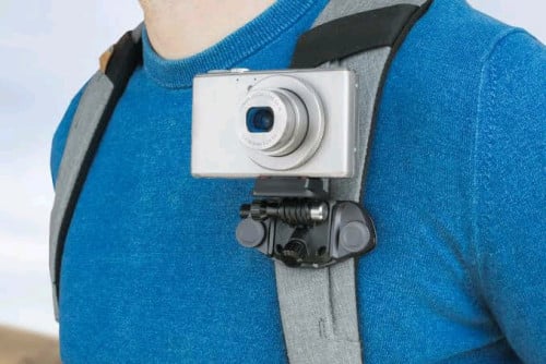 Safe, fast, flexible access-GoPro/action camera, PAS/DSLM/DSLR or binoculars - Peak Design Capture