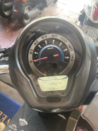 Scoopy I 2022 ( ប្រើ smarty ម៉ូតូនៅស្អាត 80% ខ្ចៅខ្ចងសំណុំសុីន)