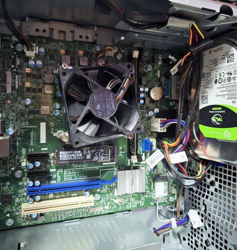 Sell Dell Vostro 3020, Core i7-13700, Ram 16GB, SSD M.2 256GB, HDD 1TB, Monitor 24" 100Hz