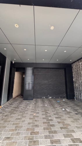 Shop for rent at BKK1 / 门面出租 BKK1(1层半)