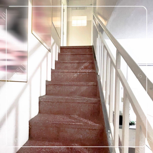 Shop for rent at BKK1 / 排屋出租​ BKK1（1层半）