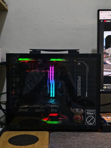 Small case powerful PC build