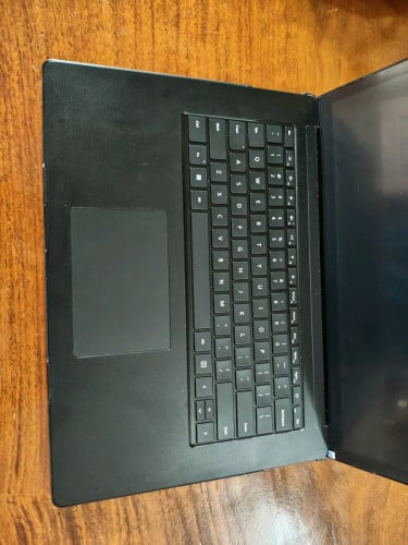 Surface laptop 4 i7-11th ram 16G 512G 500$
