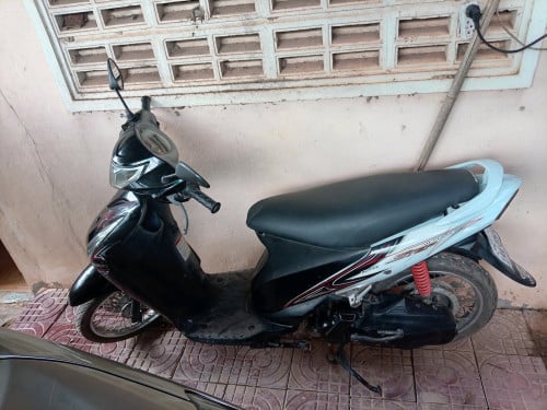 Suzuki step 125cc year 2010