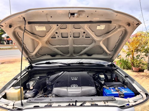 Tacoma 05 V6 ប៉ុងភ្លើង ឡានថ្មី