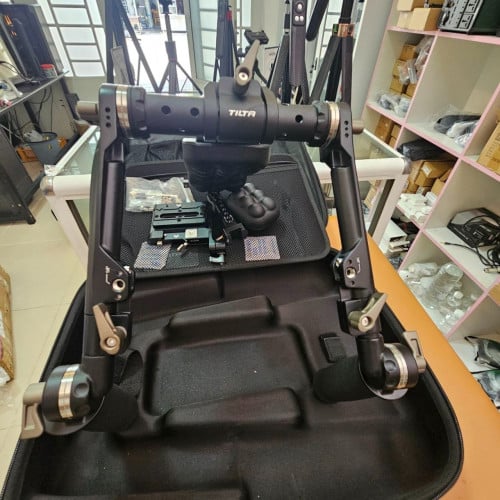 Tilta Lightweight Shoulder Rig unboxing 99.9% 279$