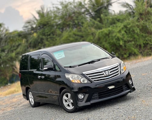 TOYOTA ALPHARD 2012 FULL OPTION