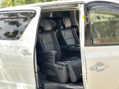 TOYOTA ALPHARD 2012 HYBRID TOP OPTION JBL