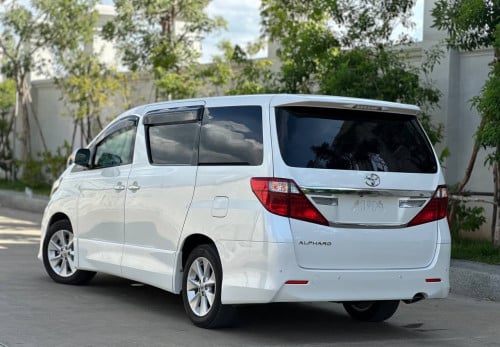 TOYOTA ALPHARD 2012 VIP