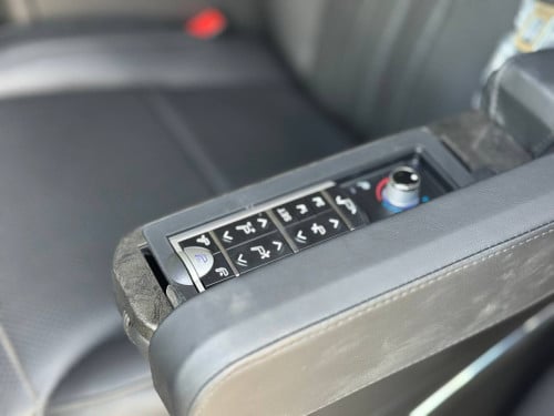 TOYOTA ALPHARD 2012 VIP