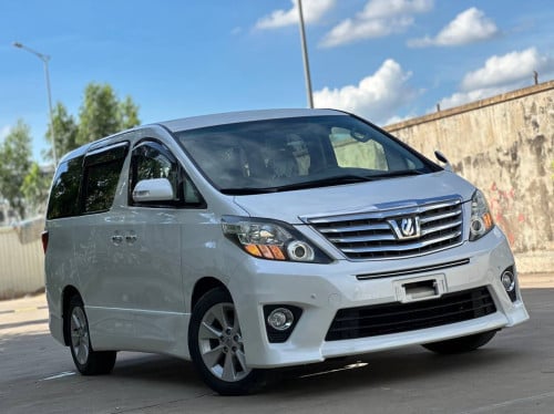 TOYOTA ALPHARD 2012 VIP